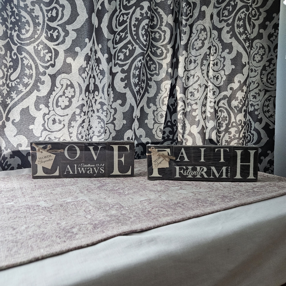 Words of Inspiration Wooden decor - New still in plastic